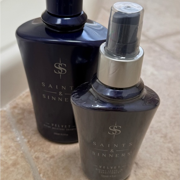 Bigger Than Beauty Defying Gravity Deep Hydration Moisturizer - Slate Gray - Picture 2 of 2